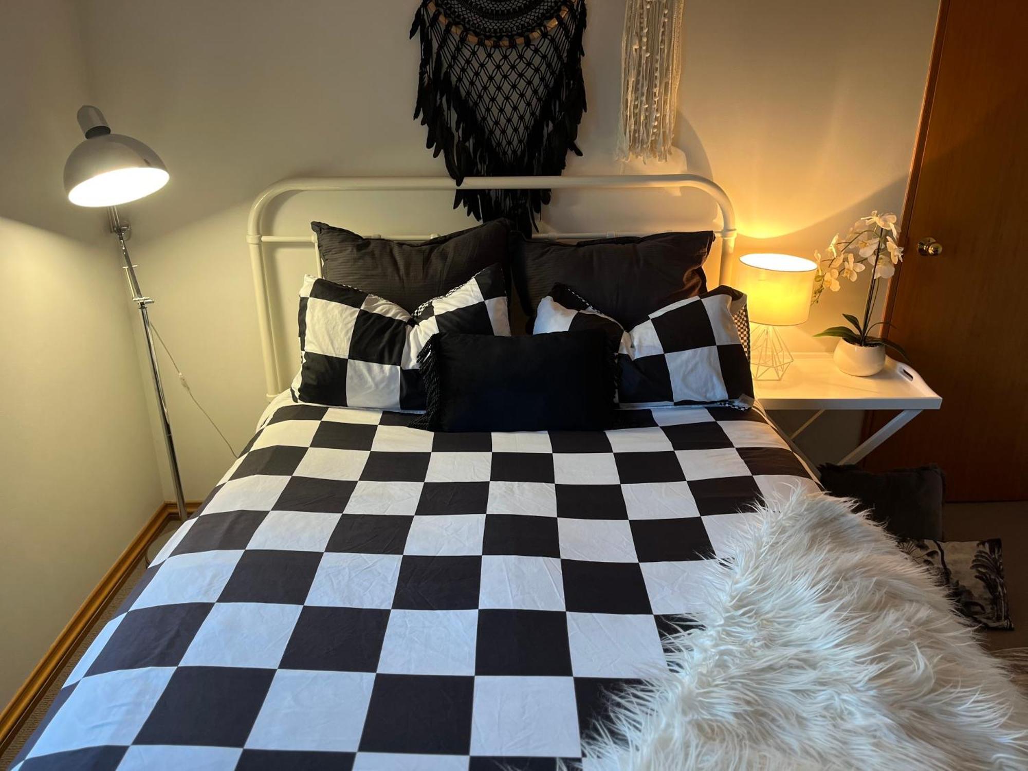 Breakfast At Tiffanys Bed and Breakfast Queenstown Buitenkant foto