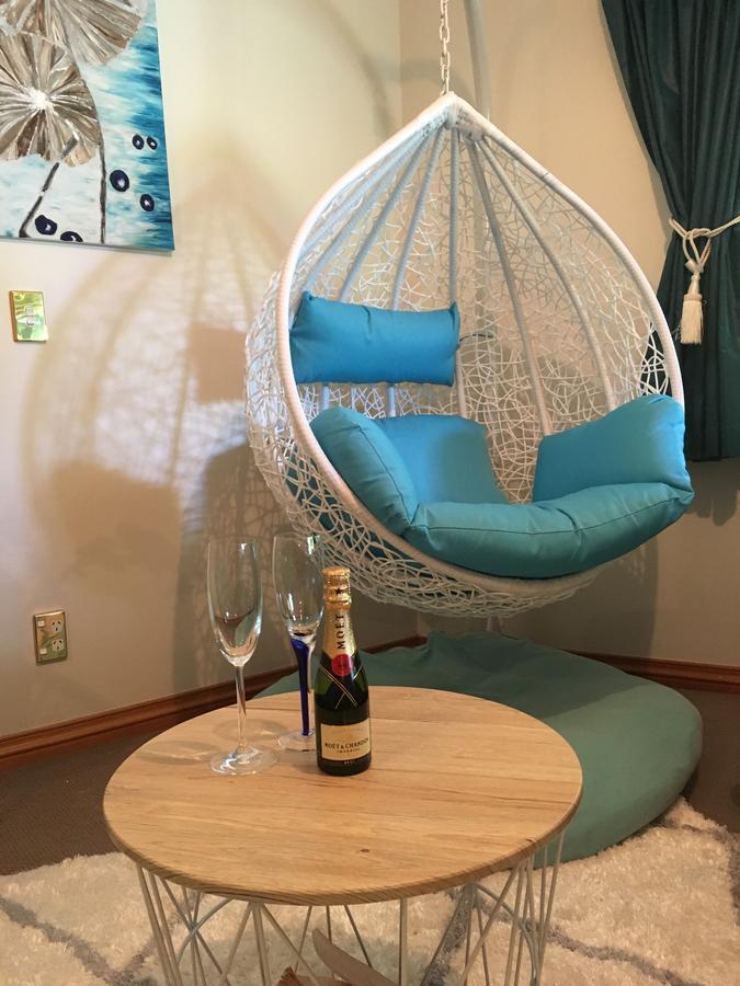 Breakfast At Tiffanys Bed and Breakfast Queenstown Buitenkant foto